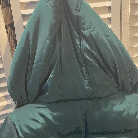 NWT Canada Goose Women's Ski Jacket - Forest Green - Picture 10 of 14